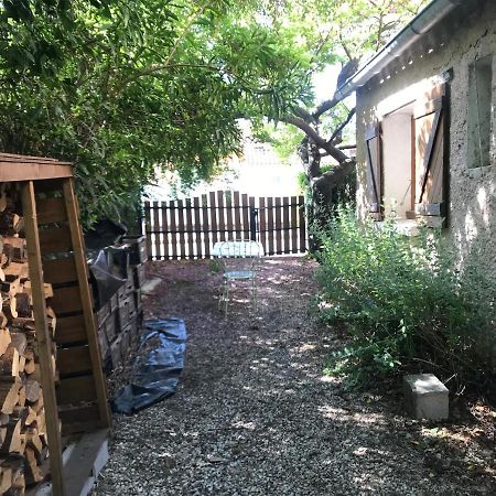 Studio Mitoyen / 2 Personnes Hyères Dış mekan fotoğraf